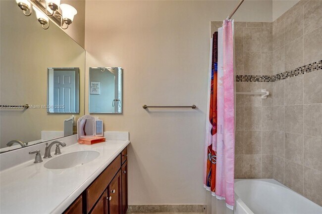 Building Photo - 8959 Cypress Grove Ln