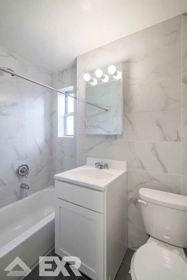 Building Photo - 94 Arlo Rd