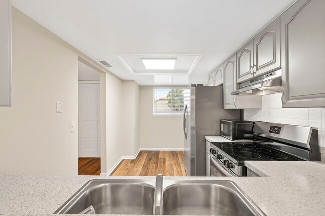 Building Photo - North Bay Village Condo