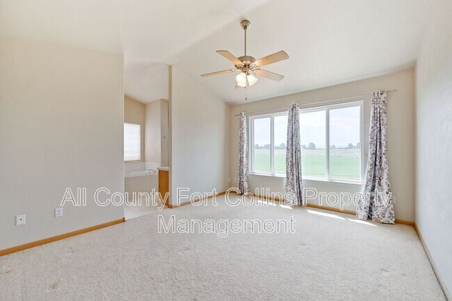 Building Photo - 7405 View Pointe Dr