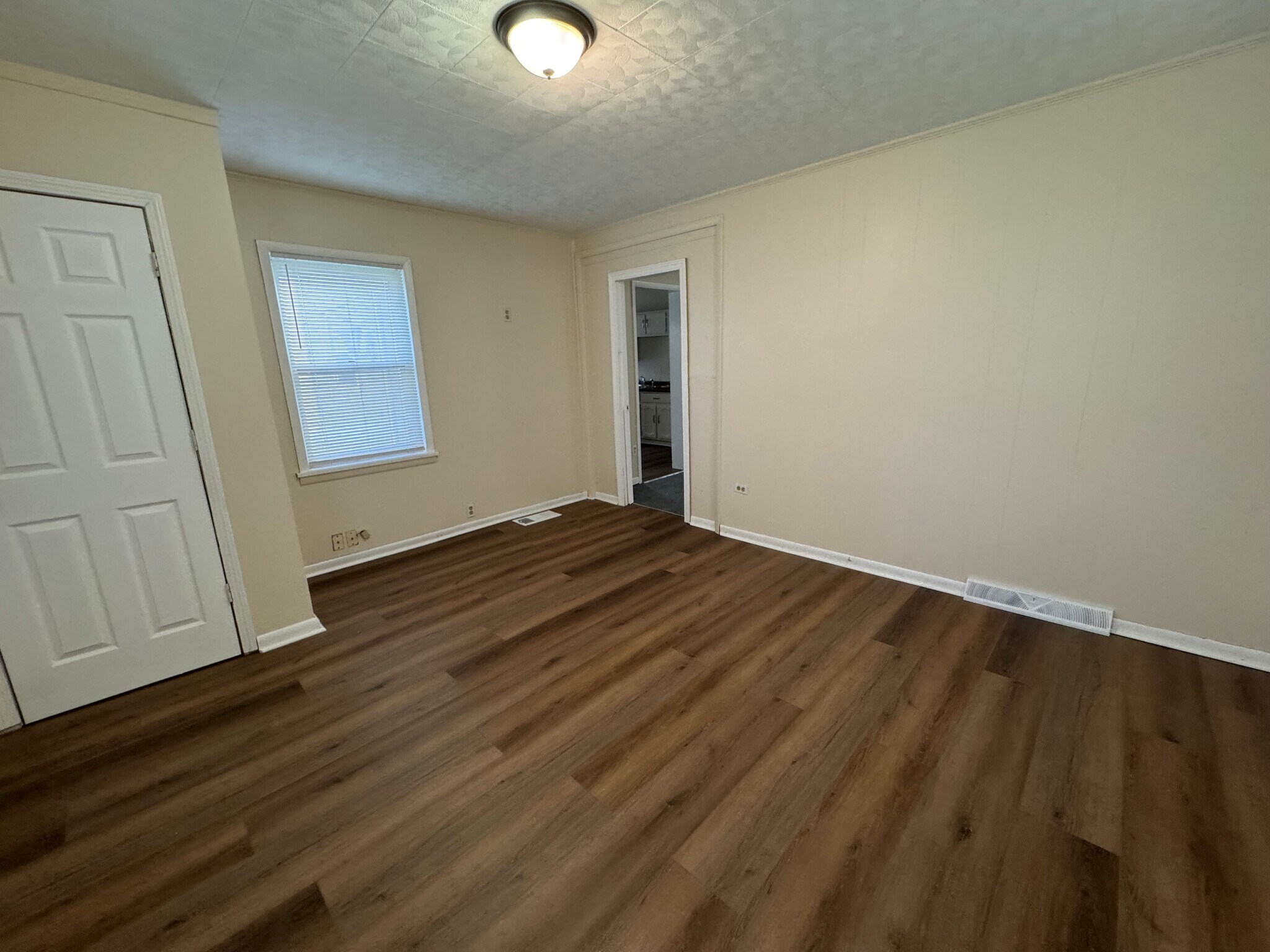 Building Photo - 1380 Garfield Ave SW