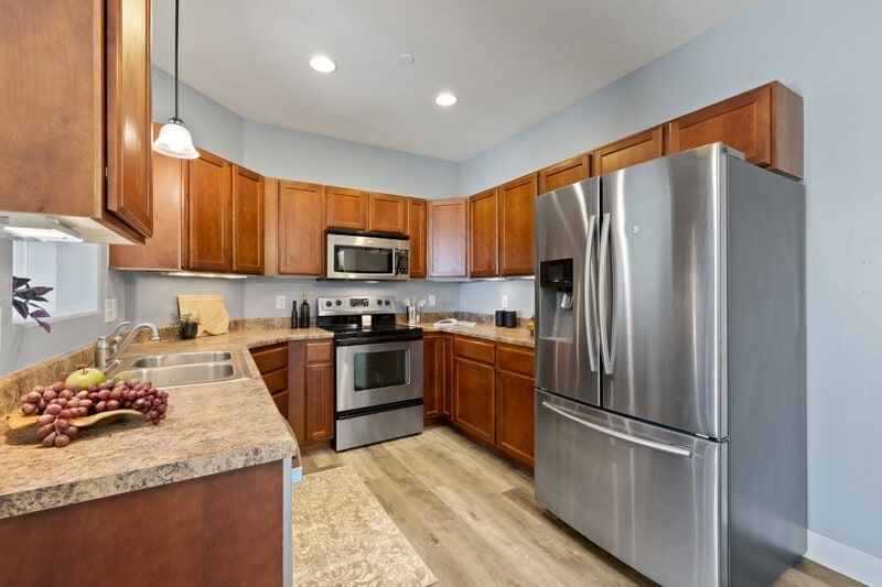 Building Photo - 114 W Spring Hill Way
