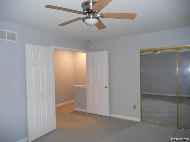 Building Photo - 2130 Wickham St