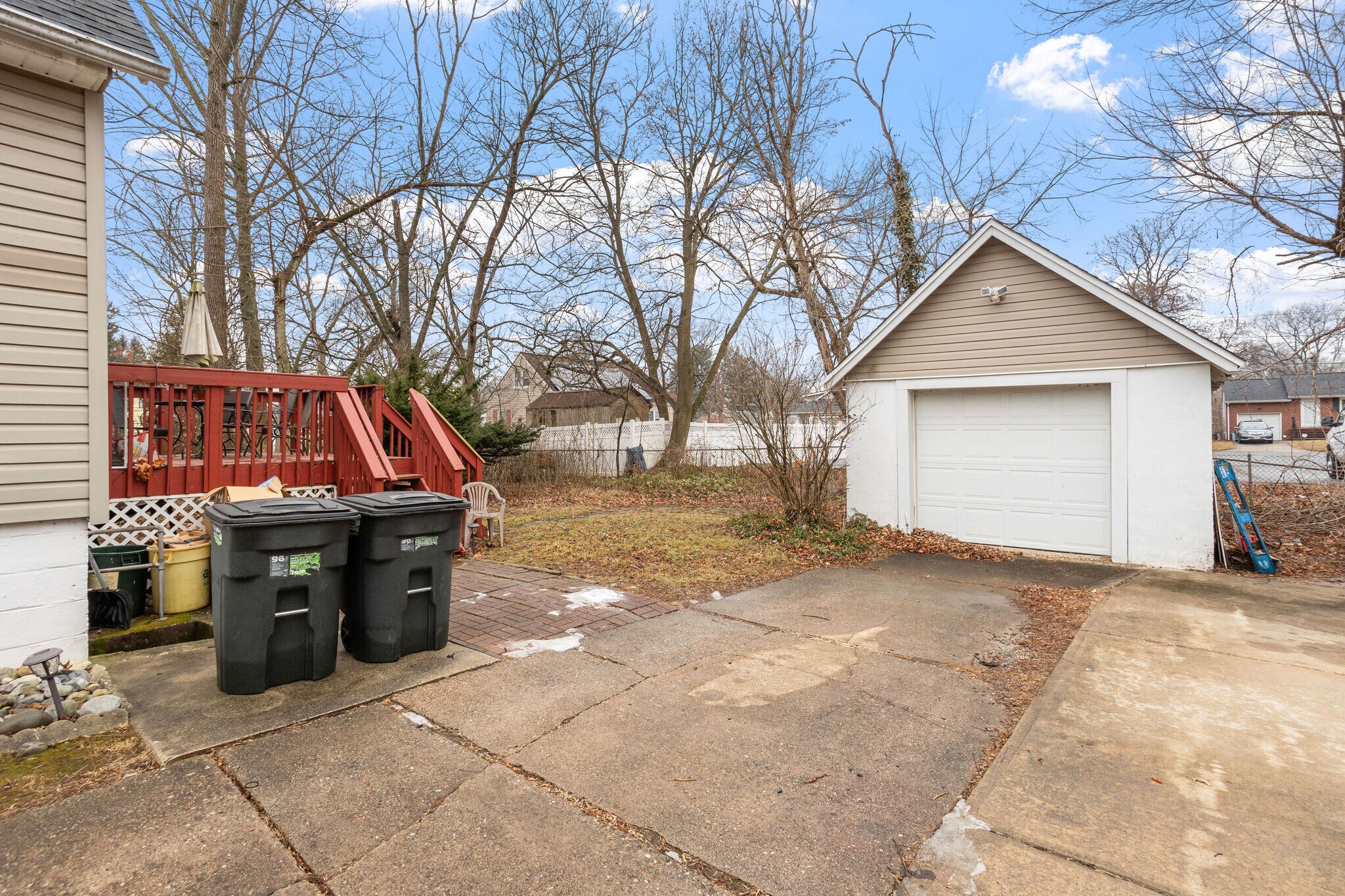 Building Photo - 14 Allison Ave