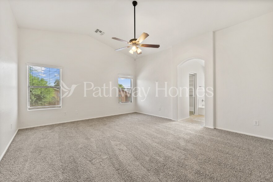 Building Photo - 41166 W Sanders Way
