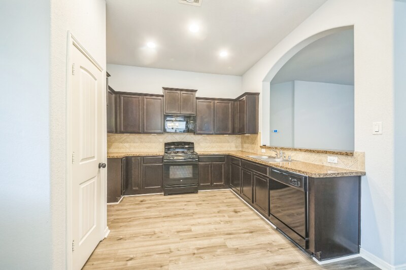 Building Photo - 2143 Beacon Park Ct