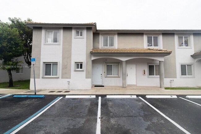 Primary Photo - 5775 NW 109th Ave