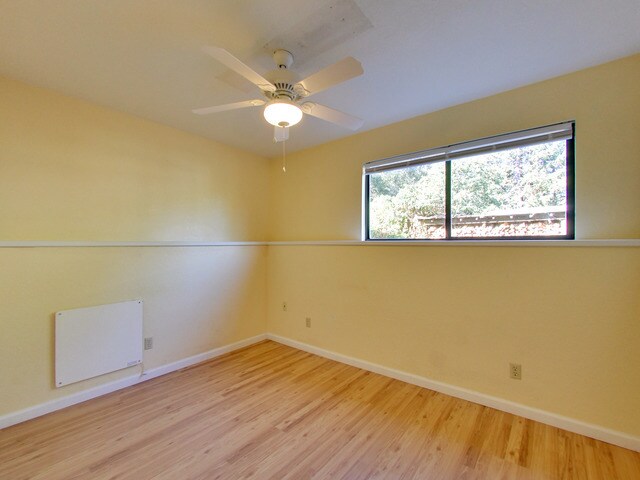 Building Photo - 945 Midpine Way
