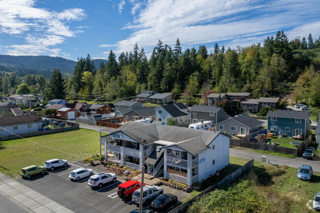 Exterior - Washington South Apartments