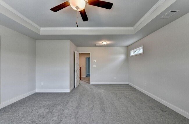 Building Photo - 7309 Yewtree Dr