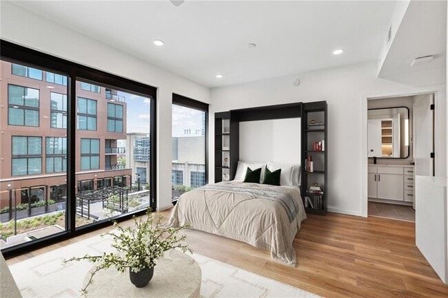 Building Photo - 1081 Juniper St NE