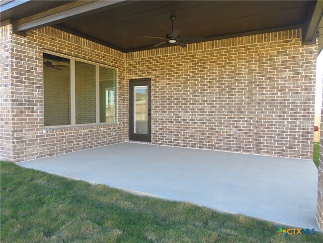 Building Photo - 3225 Tortuga Ct