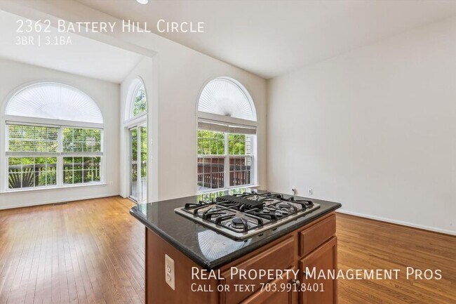 Building Photo - 2362 Battery Hill Cir