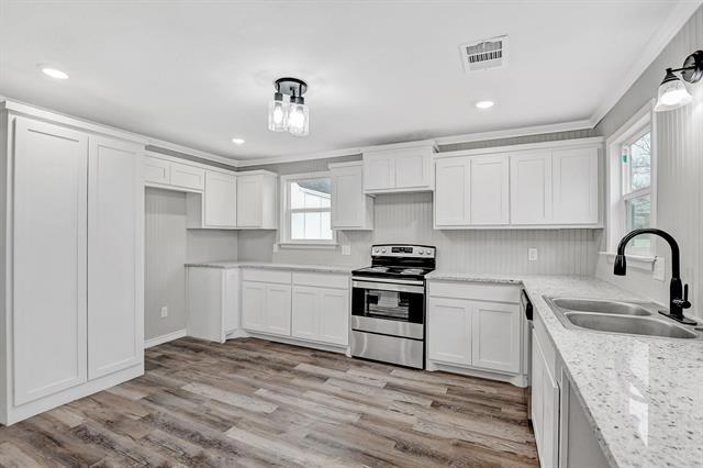 Building Photo - 513 E Washington St