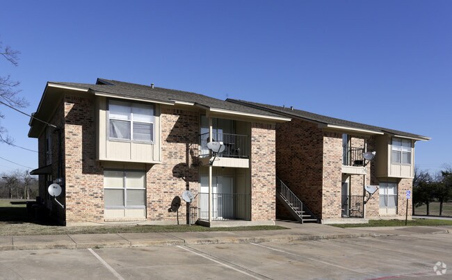 Building Photo - Willows Apartments