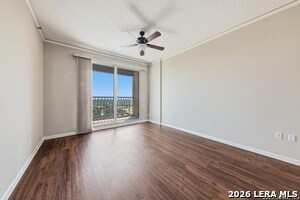 Building Photo - 1 Towers Park Ln