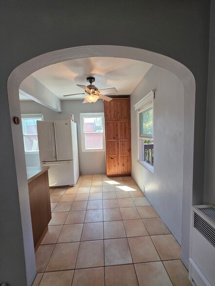 3 - 4649 W Point Loma Blvd