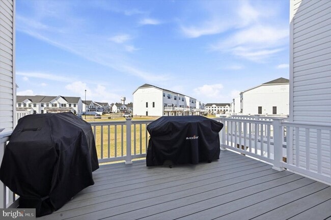 Building Photo - 17 Sage Wy