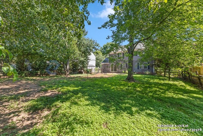 Building Photo - 8730 Fieldgate Dr