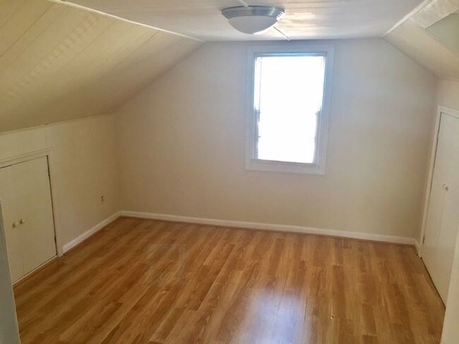 Building Photo - 4803 Bromley Ln