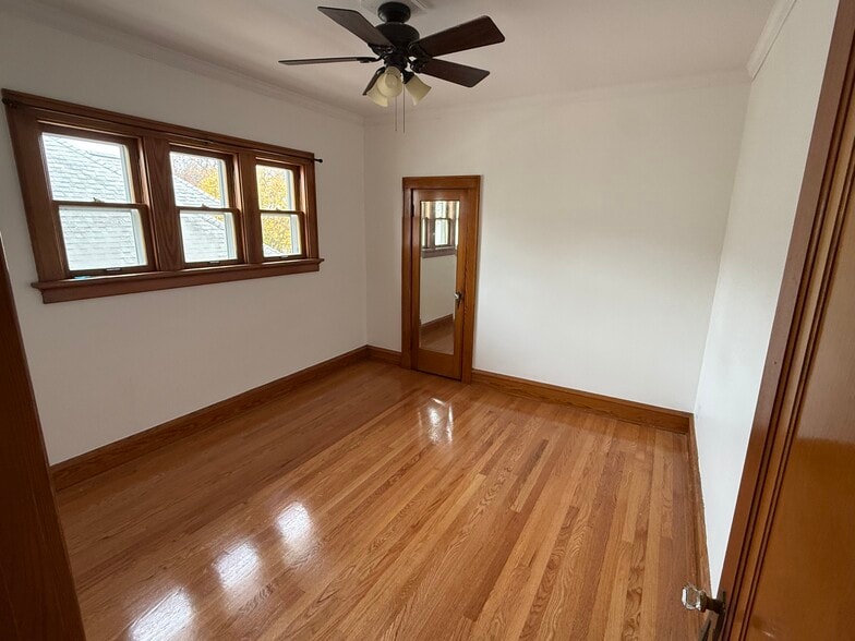 Bedroom 1 - 3031 S 44th St