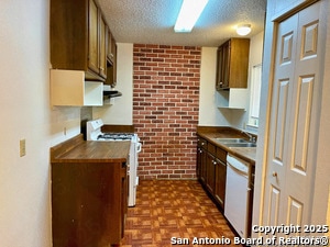 Building Photo - 117 Meadow Way