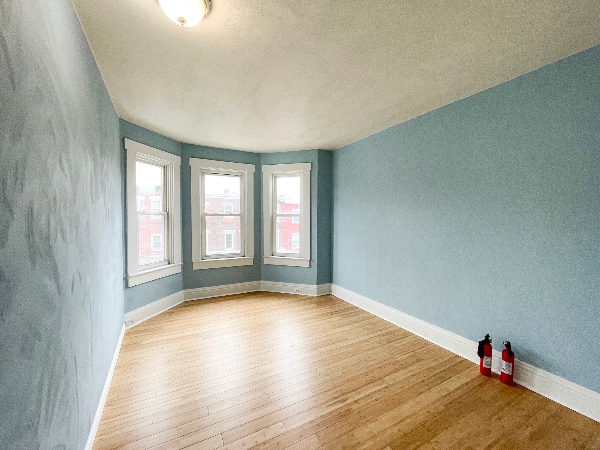 Building Photo - 15 Welsford St