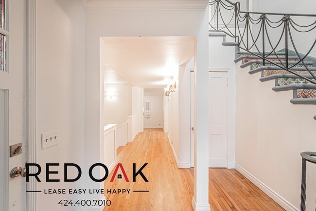 Building Photo - 2421 California Ave