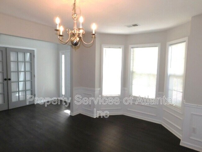 Building Photo - 6672 Grand Hickory Dr