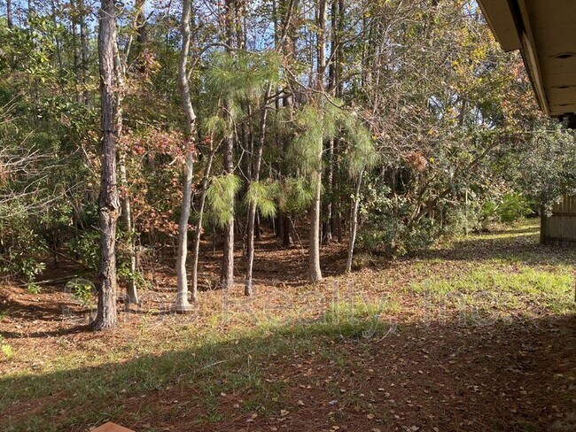 Building Photo - 7751 Fawn Lake Dr S