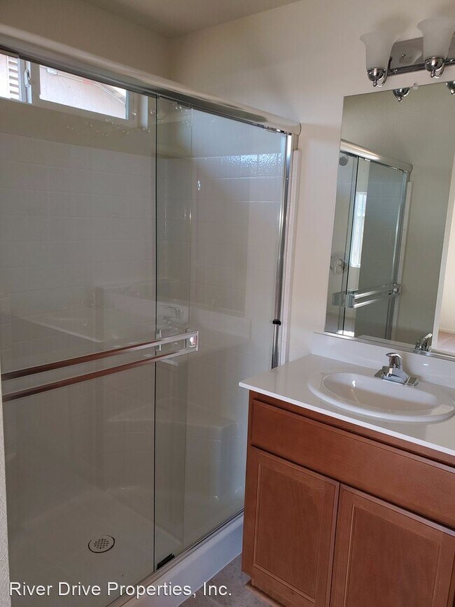 Building Photo - 3 br, 2 bath House - 224 Rhianon Ct