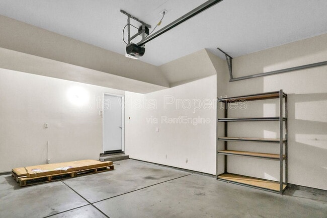 Building Photo - 12079 World Trade Dr