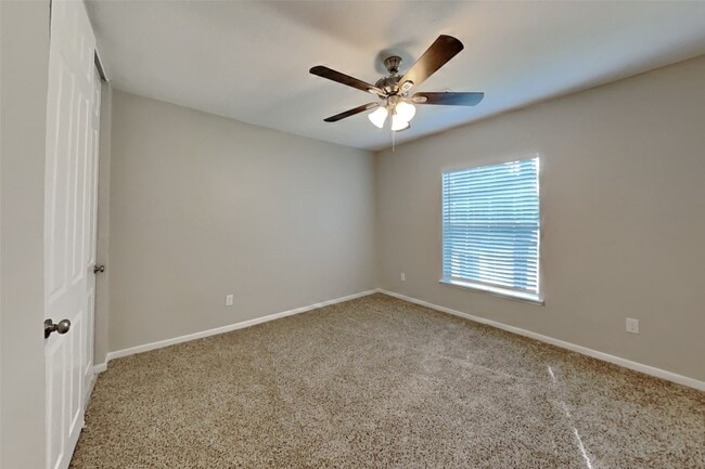 Building Photo - 7515 Shangrila Ln