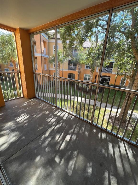 Building Photo - 5471 Vineland Rd