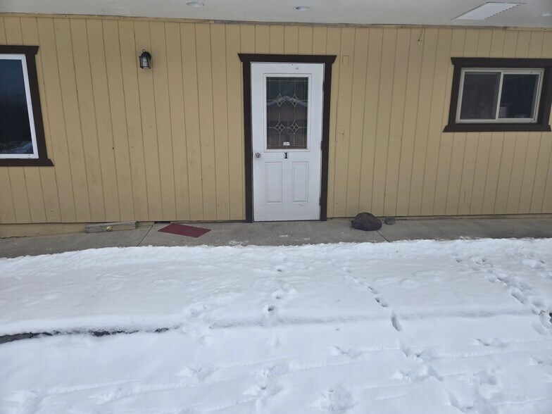 Building Photo - 42981 NY-28