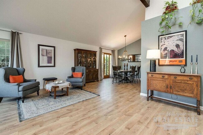Building Photo - 1659 Calle Ranchero Dr