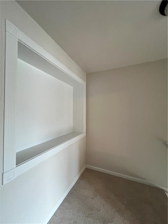 Building Photo - 4957 Sherwood Way