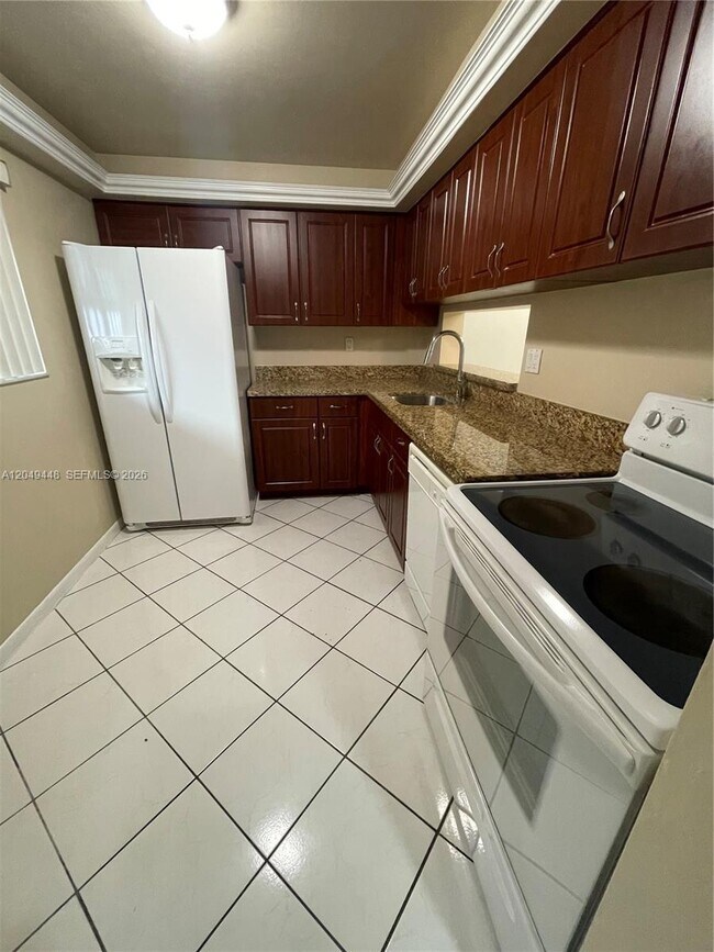Building Photo - 8400 SW 133rd Avenue Rd