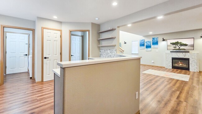Building Photo - Updated 4-Bed Home Near Future Light Rail ...