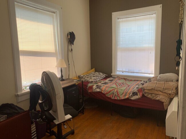 Interior Photo - 1030 N. Marshall St.