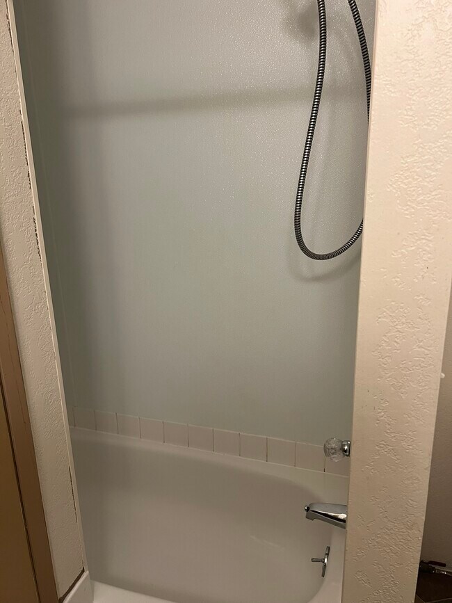 Building Photo - 500 National Ave N