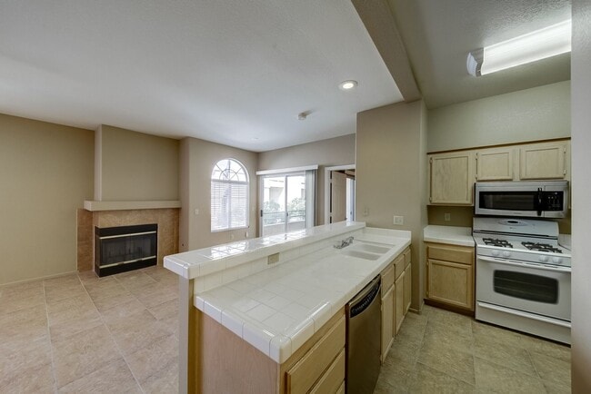 Building Photo - 2251 Wigwam Pkwy