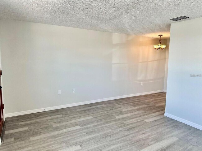 Building Photo - 4930 Getner St