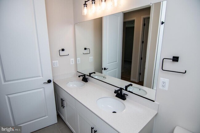 Building Photo - 35535 Aspen Wy