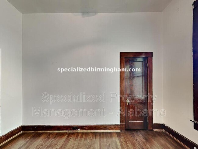 Building Photo - 5813 2nd Ave N