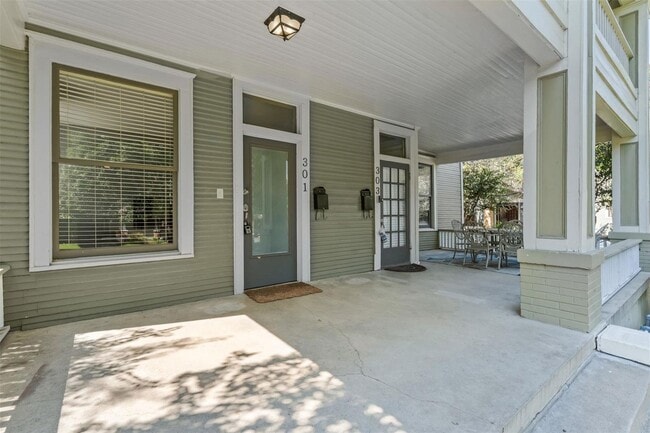 Building Photo - 301 S Edgefield Ave