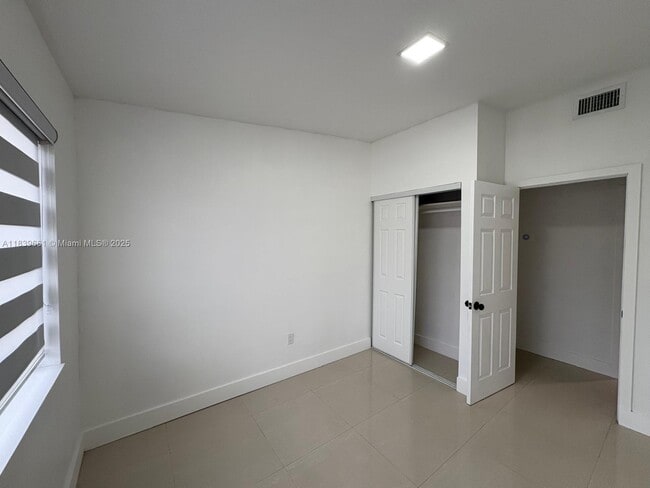Building Photo - 3421 NW 177th Terrace