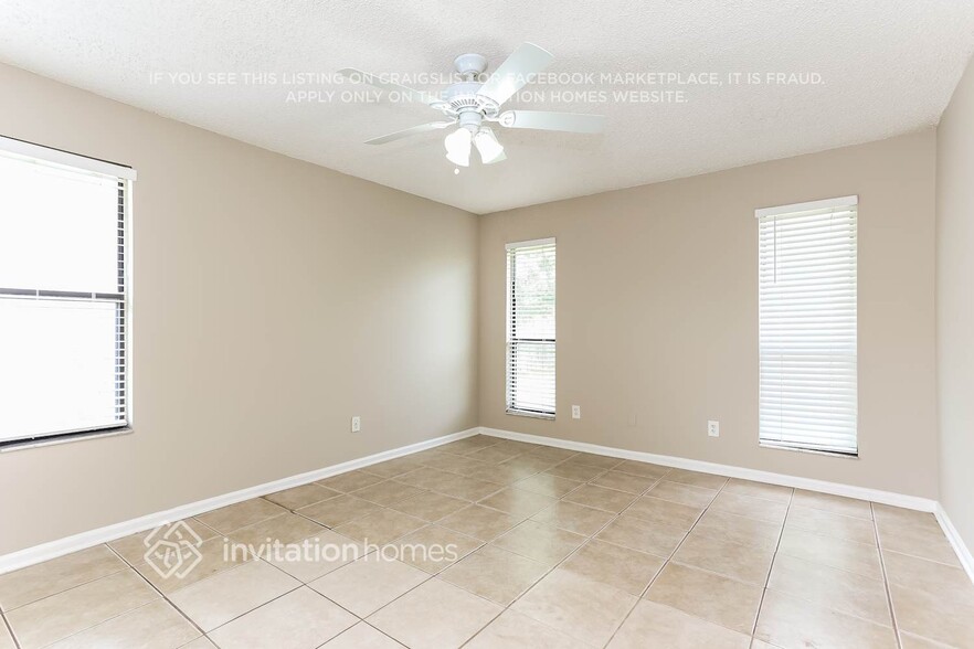 Building Photo - 361 Hickory Hollow Dr N