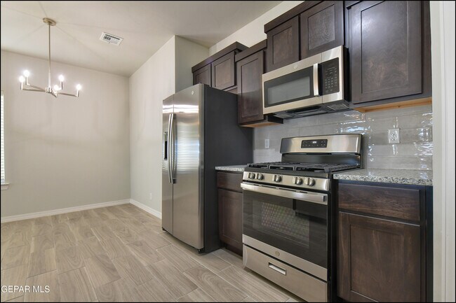 Building Photo - 7830 Estrella