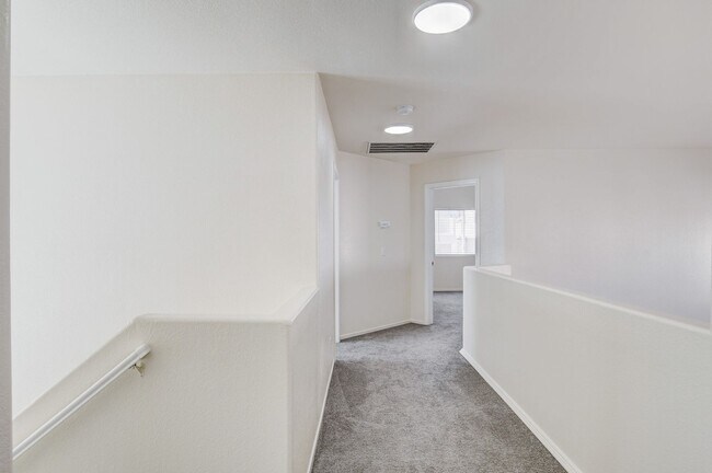 Building Photo - TOPAZ